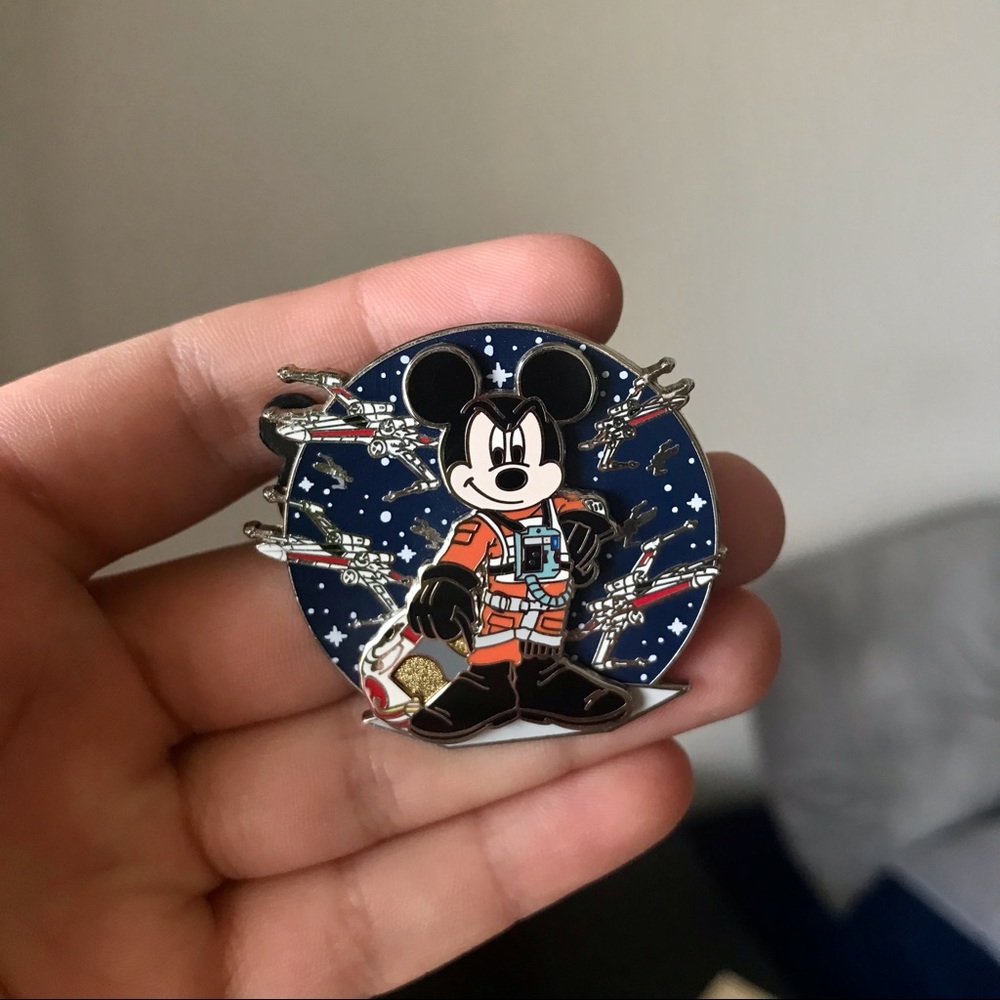 Disney Star Wars Collectors Pin 🌟